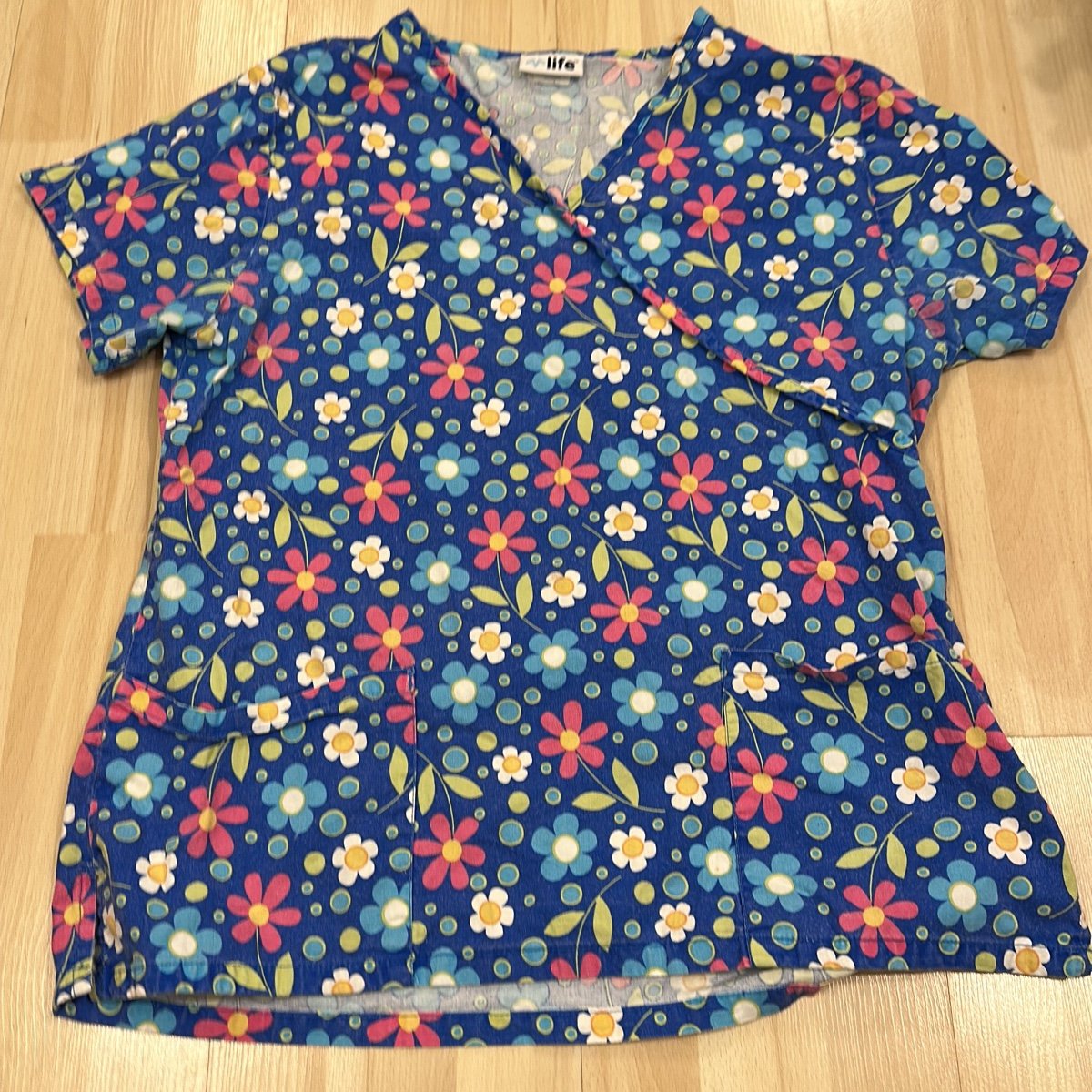 big discount Womens Scrub Top- Small HiMeaBEC5 Online Exclusive