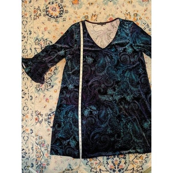 Stylish Tiana B. Paisley Velvet Shift Dress with Flounce Sleeves - XL Made in USA MD7ng50Kg Great