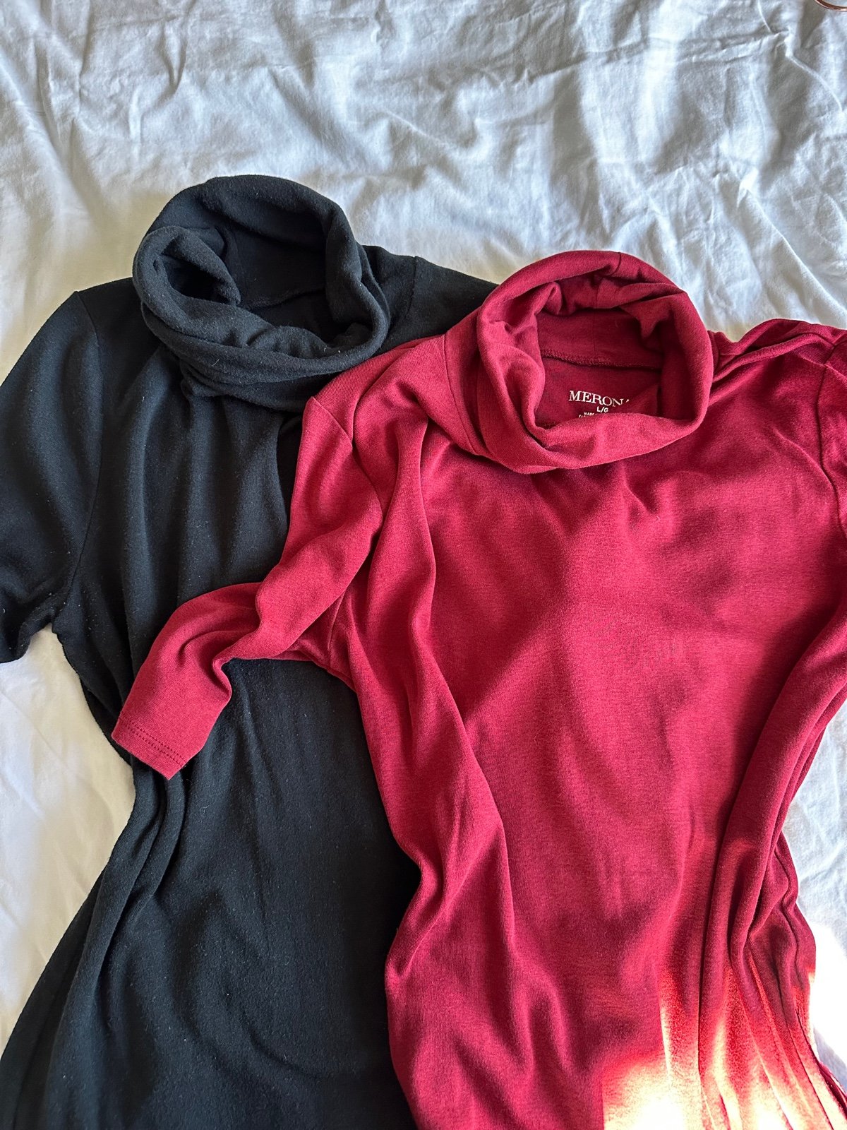 large discount Bundle of two turtle neck tops OrPrebpnf Outlet Store