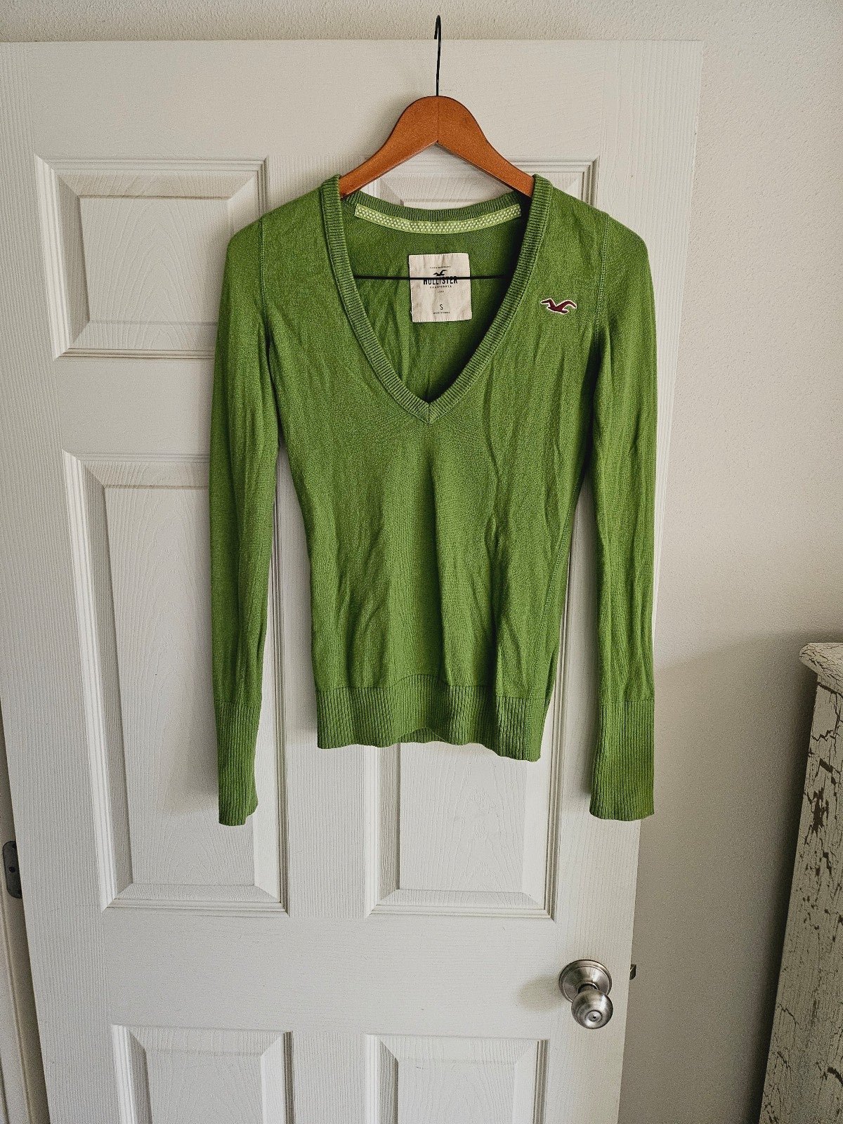 Fashion Hollister S V Neck Sweater Green Good Used Cond