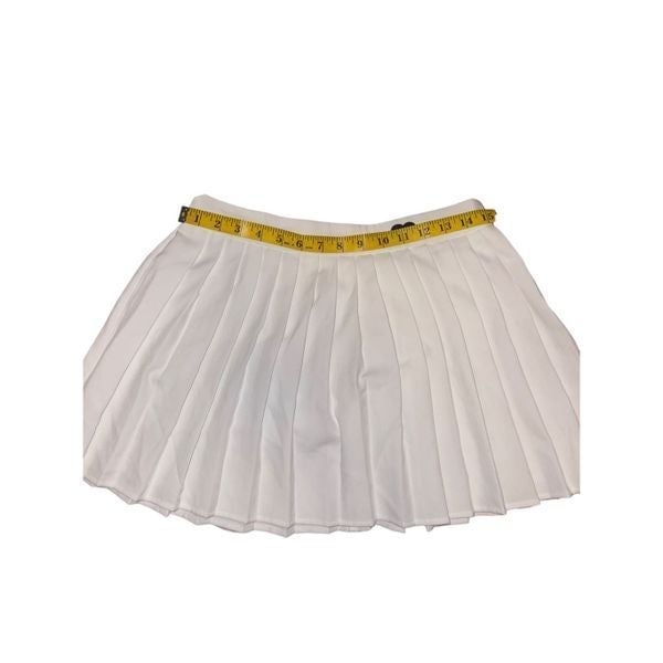 Cheap Shein White Mini Pleated Tennis Skirt with Black Heart Size Medium PGceQof3v Everyday Low Prices