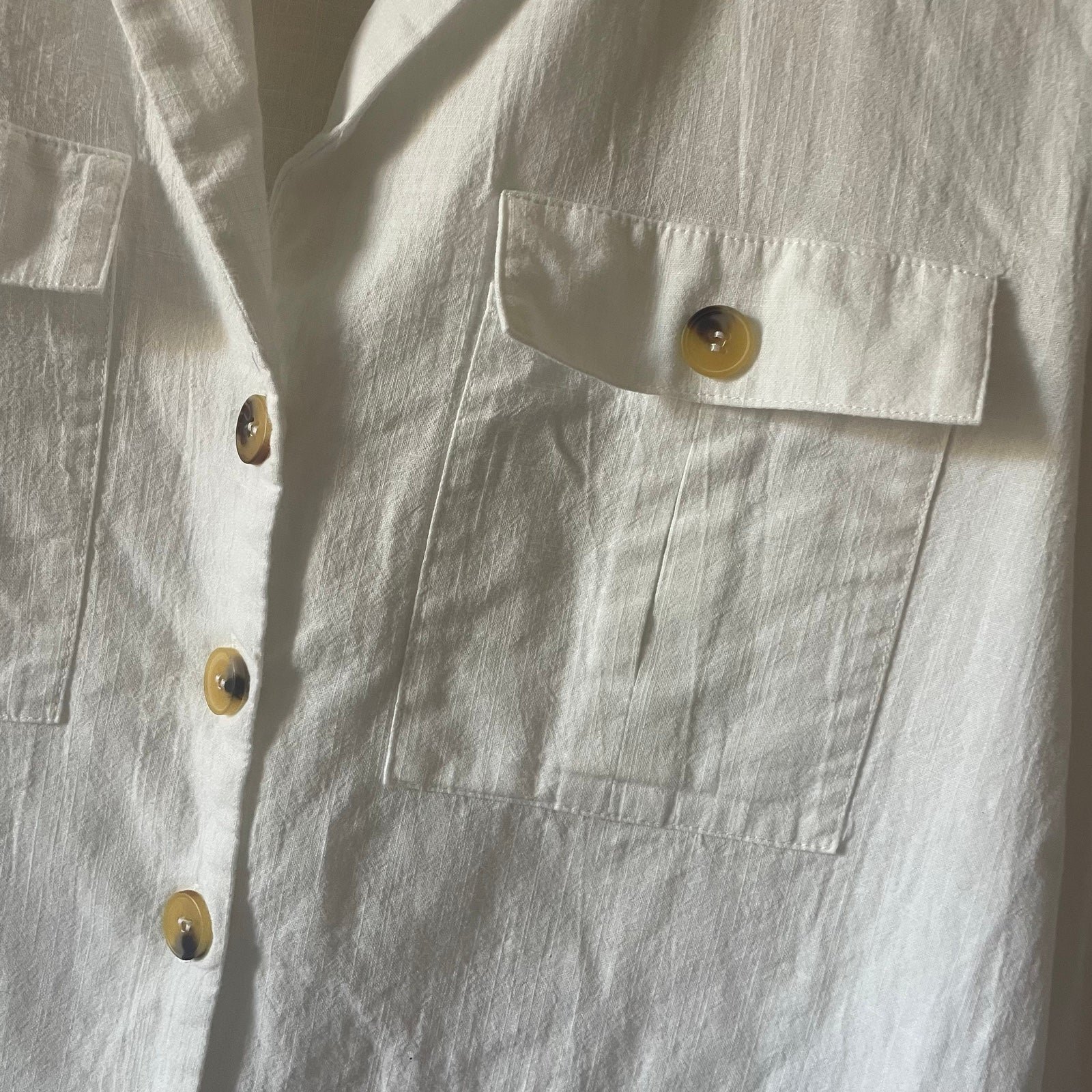 Perfect White cotton button up shirt ONURDAwOS High Quaity