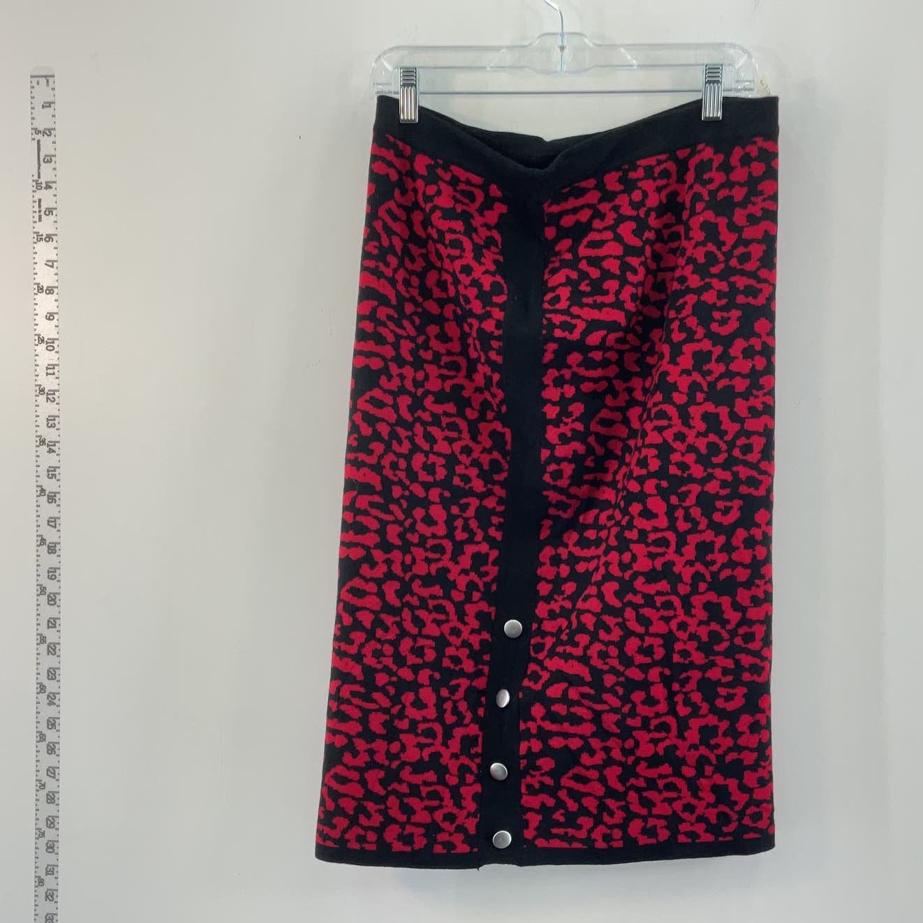 reasonable price Pina Rossi Red Black Pattern Button Pe