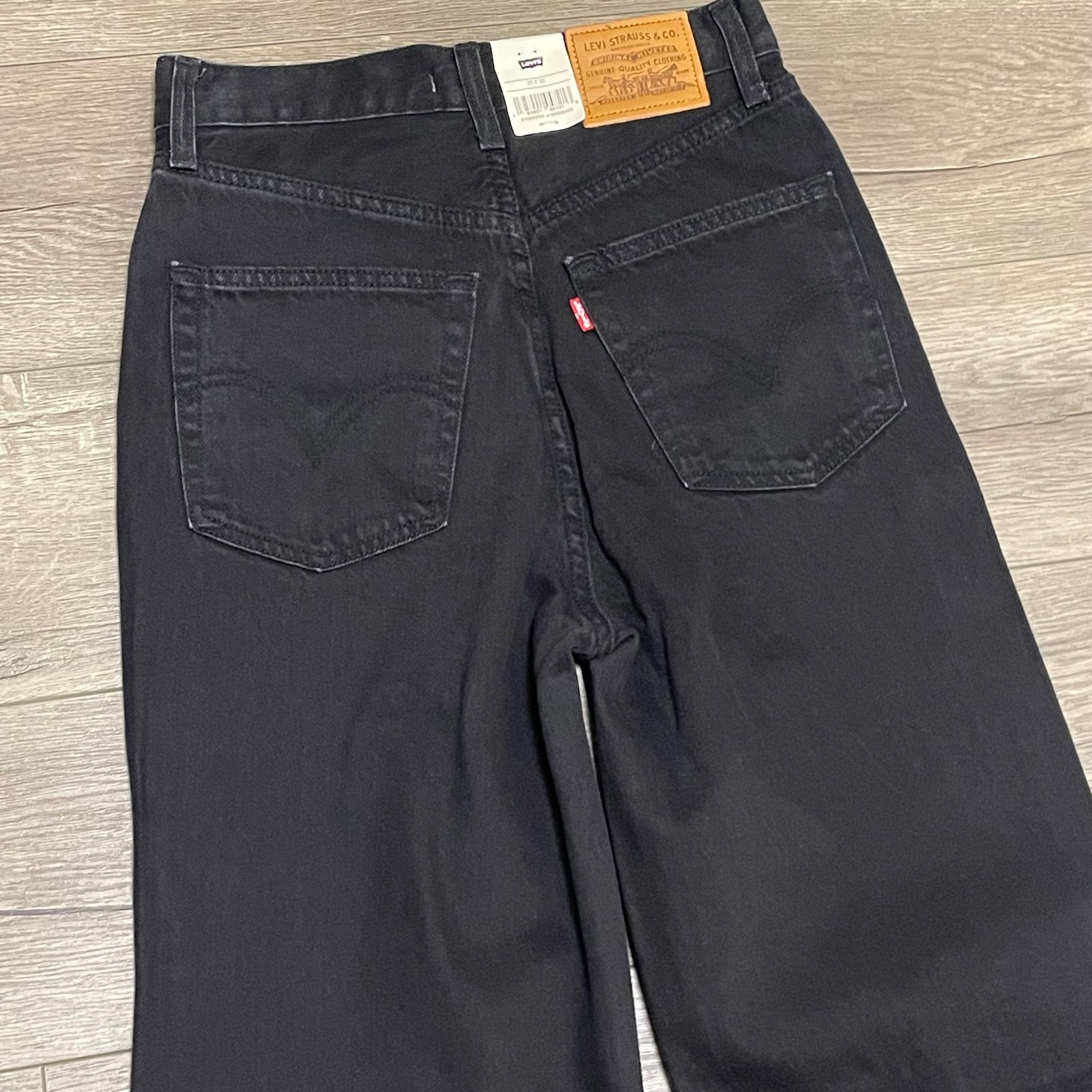 high discount Levi´s Premium Women´e High Loose Flare Trainwreck Black Jeans Sz 25 x 32 NWT PqSTCqQSQ outlet online shop