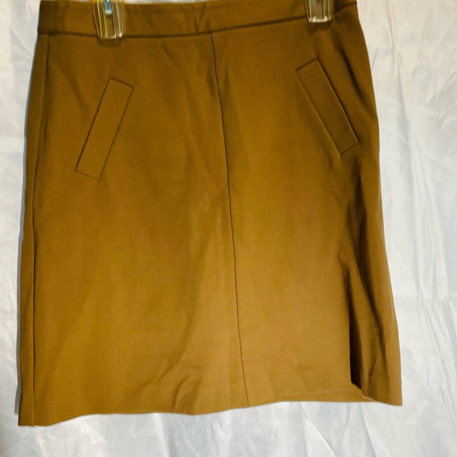 Special offer  Maro Serrani Skirt Sz 6, 2 front slant p