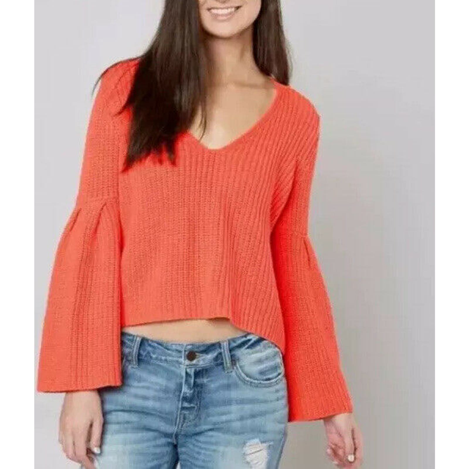 Nice Free People Damsel Cable Knit, Bell Sleeve, Pullov
